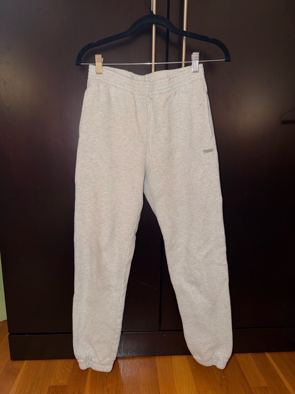 Aritzia heather gray jogger sweatpants